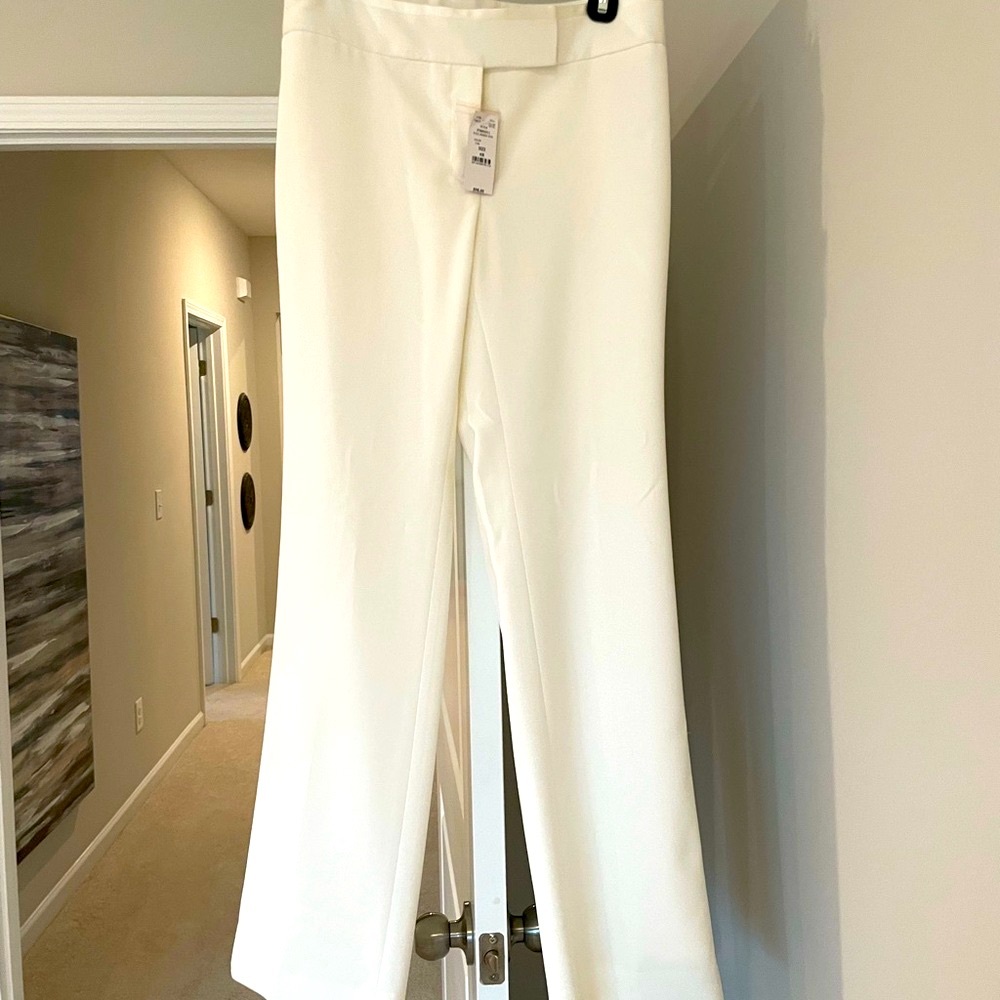 Elegant Winter White Women's Pants 🤍
